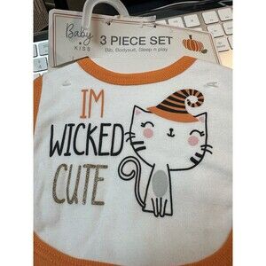 Baby Kiss Infant Unisex Halloween Bib, sleeper, One Piece Size 6-9Mos.